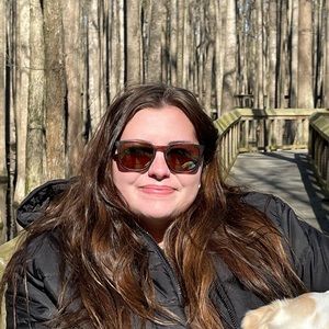 Meet your Posher, Amara